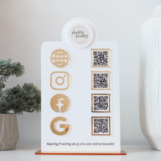 Social Bord - 4 QR Codes